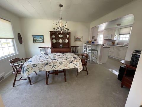 Dining room - table seats 10 people + 2 people at counter