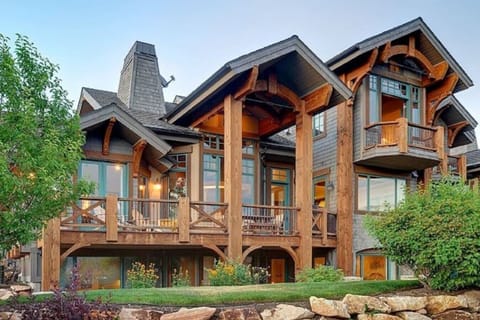 Spacious and Cozy Views, the best of Park City!