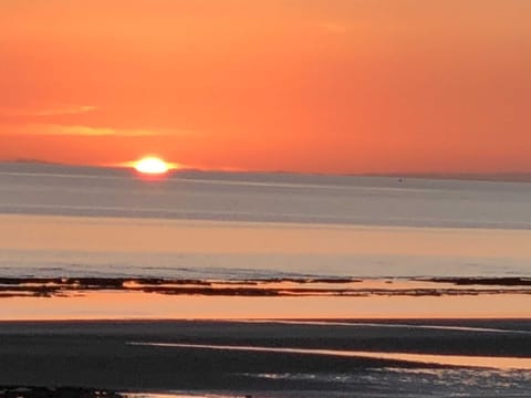 Spectacular Sunset Views!