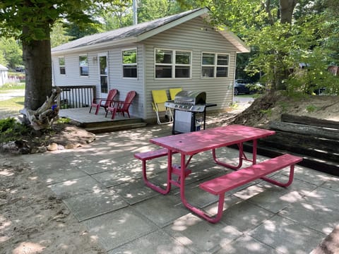Private patio to relax and eat outdoors