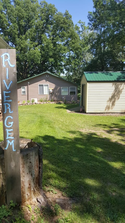 Welcome to River Gem