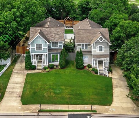 Private Complex with Wrap Around Driveway w/ auto exit sensors and event pergola w/ seating for 24. 10 Min from Downtown (1)