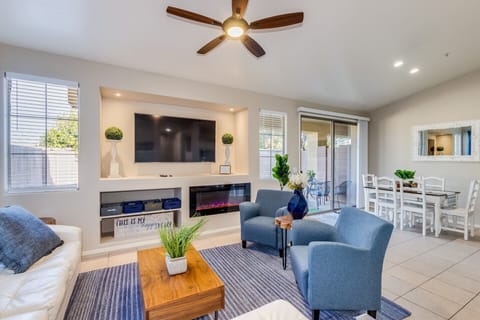 Spacious living area with entertainment for the family!