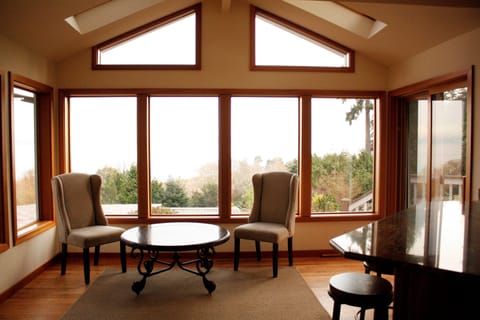 Kitchen Breakfast Nook