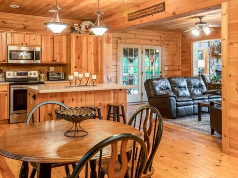 Table for 4 in kitchen and bar seating