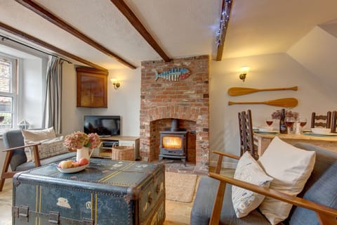 Alberts Cottage, Wells-next-the-Sea: Open plan living area with wood burning stove