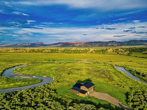 The river surrounds the property on 3 sides