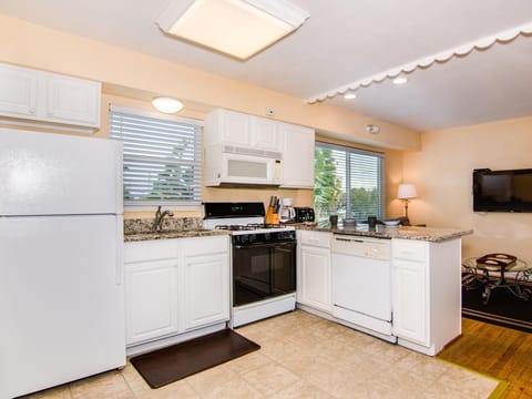 L - shaped Kitchen