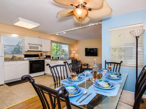 Dining table seats 6