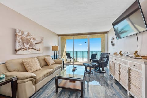 406 Living Room