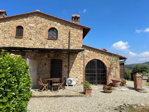 Collinella 14. A fully restored 3 bedroom, 2 bathroom semi detached house.