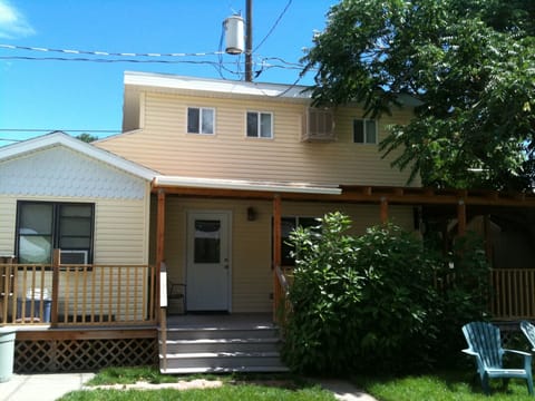 The Carriage House has a private deck and a private parking space. 