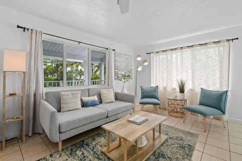 Spacious living room. 