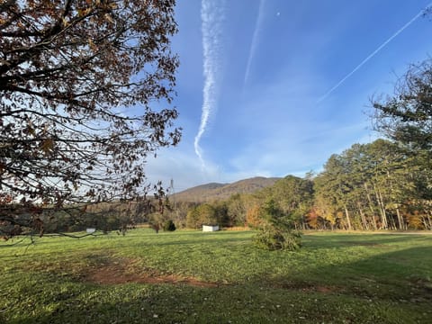 Mountain views from dragonfly ridge