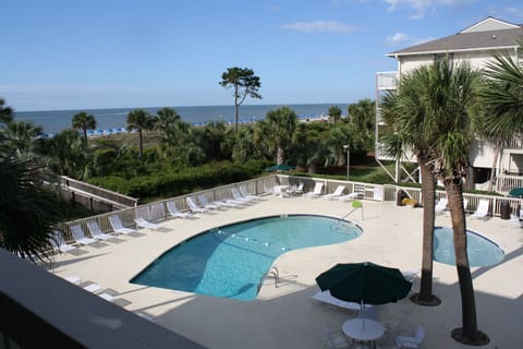 Breakers private pool