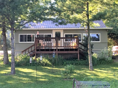 Front of the Cottage Overlooks the Yard and Lake