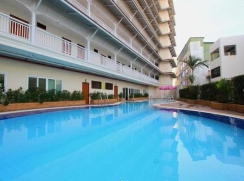 1 BR near Huahin Market, good location !