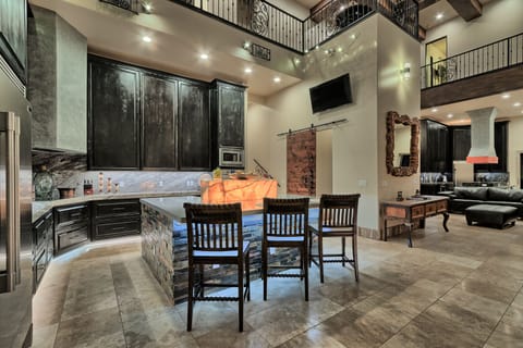 Casa Blanca Main Kitchen