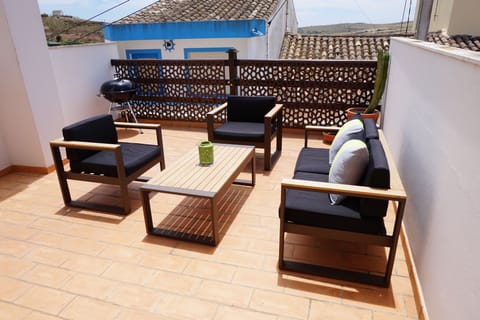 Sun on roof terrace