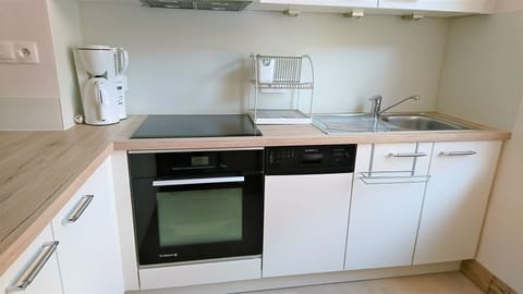 Kitchen with high end amenities