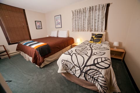 Also on this main level, BR with king, twin and a closet & dresser.