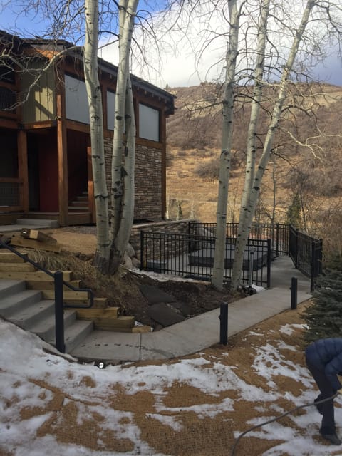 The hot tub is self serve so just lift the cover and enjoy !
