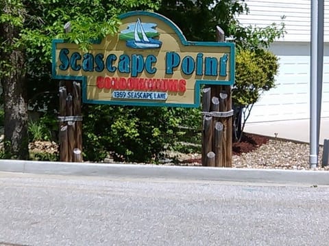 Seascape Entrance Sign on Left off Dude Ranch Road