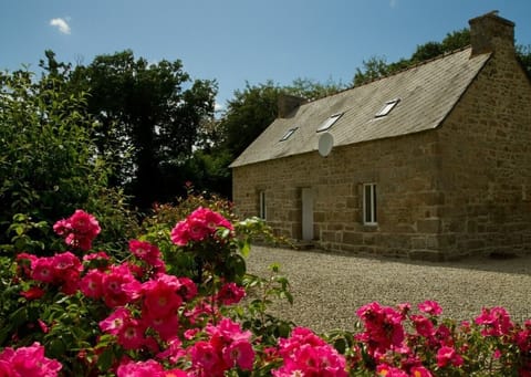 Recently renovated spacious gite - contemporary interior, yet full of character.