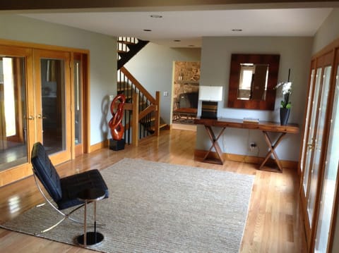 Entry - Main Floor (facing hallway to formal living room)