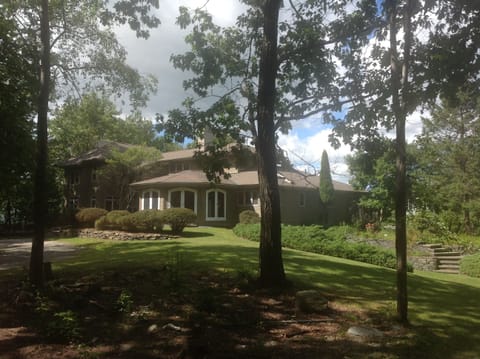 View of house as you approach the circular driveway