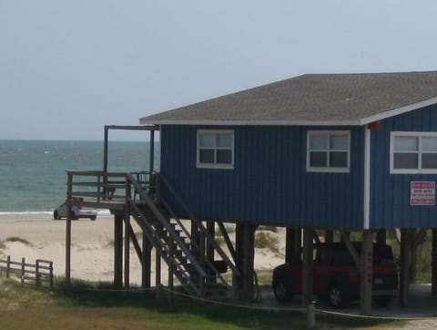 Sound Waves, beach front in Surfside Beach Texas.