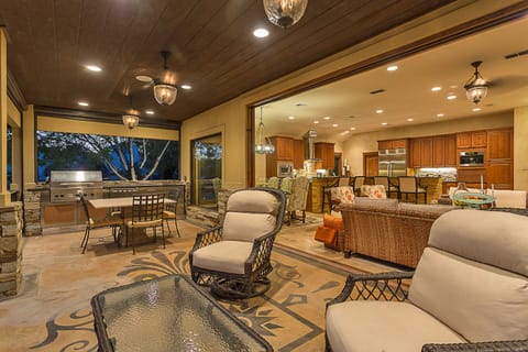 open doors to family rooom