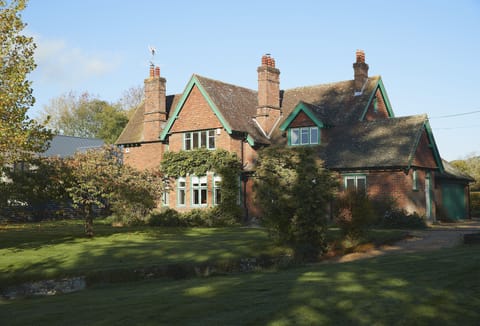 A spacious 1930's period house set in extensive gardens in the Herefordshire countryside