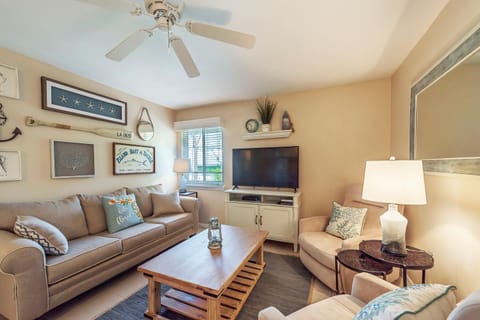 Comfortable, new sofa pulls out to queen sleeper. Relax in 2 new recliners.