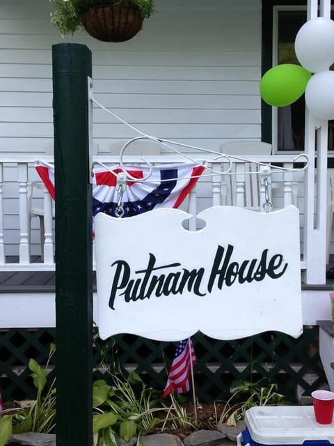 Welcome to The Putnam House