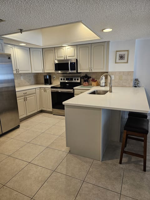 Lots of cooking space if desired. 