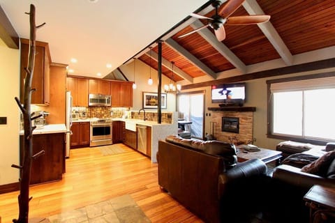 Luxury amenities and upgrades though out