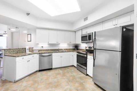 Well-equipped kitchen