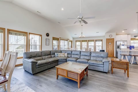 Top-Level Living Room with Deck Access