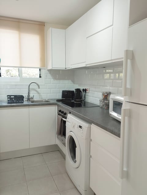 A Fully Equipped Kitchen 