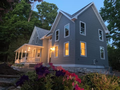 New KipDee Cottage-renovation and addition complete!