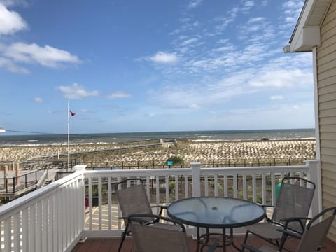 2FL deck_taken on 9/25/23