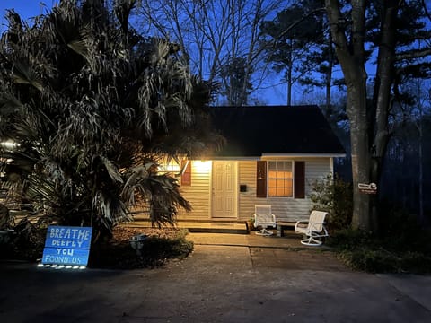 Quiet and relaxing setting 