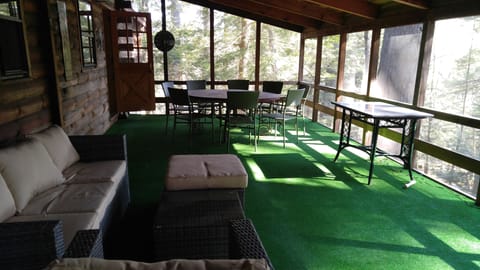 Screened porch 13' x 32'