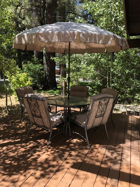 Roomy front deck for enjoying Tahoe’s incredible weather and natural setting