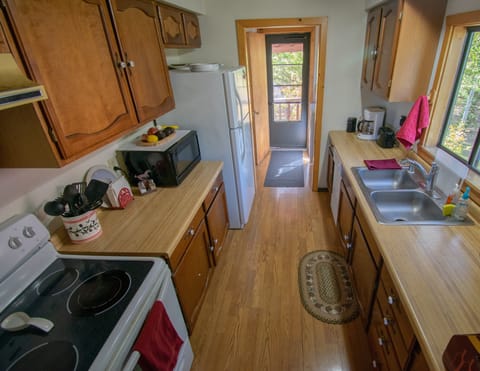 Fully stocked kitchen