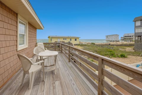 Surf or Sound Realty - 872 - Hook Wine and Sinker - Deck -4