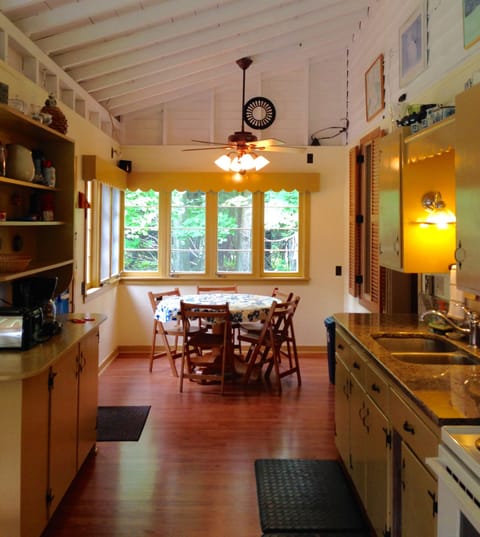 The other side of the kitchen