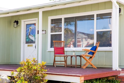 Just one house in from the beach