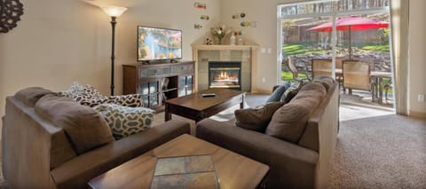 Large pet friendly four bedroom home with two and half bathrooms, sleeps 10